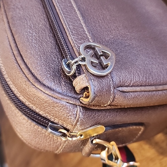 Gucci Brown Leather Crossbody Bag with Green and Red Strap - Picture 7 of 16